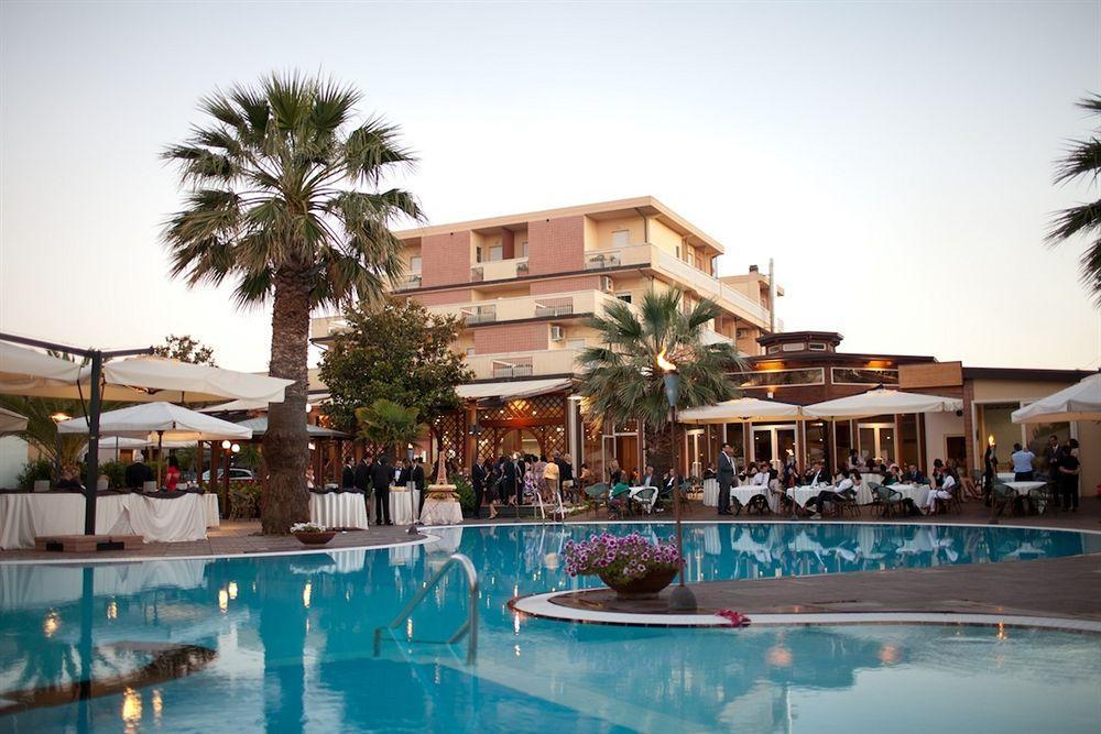 Hotel Acquario Vasto Exteriér fotografie
